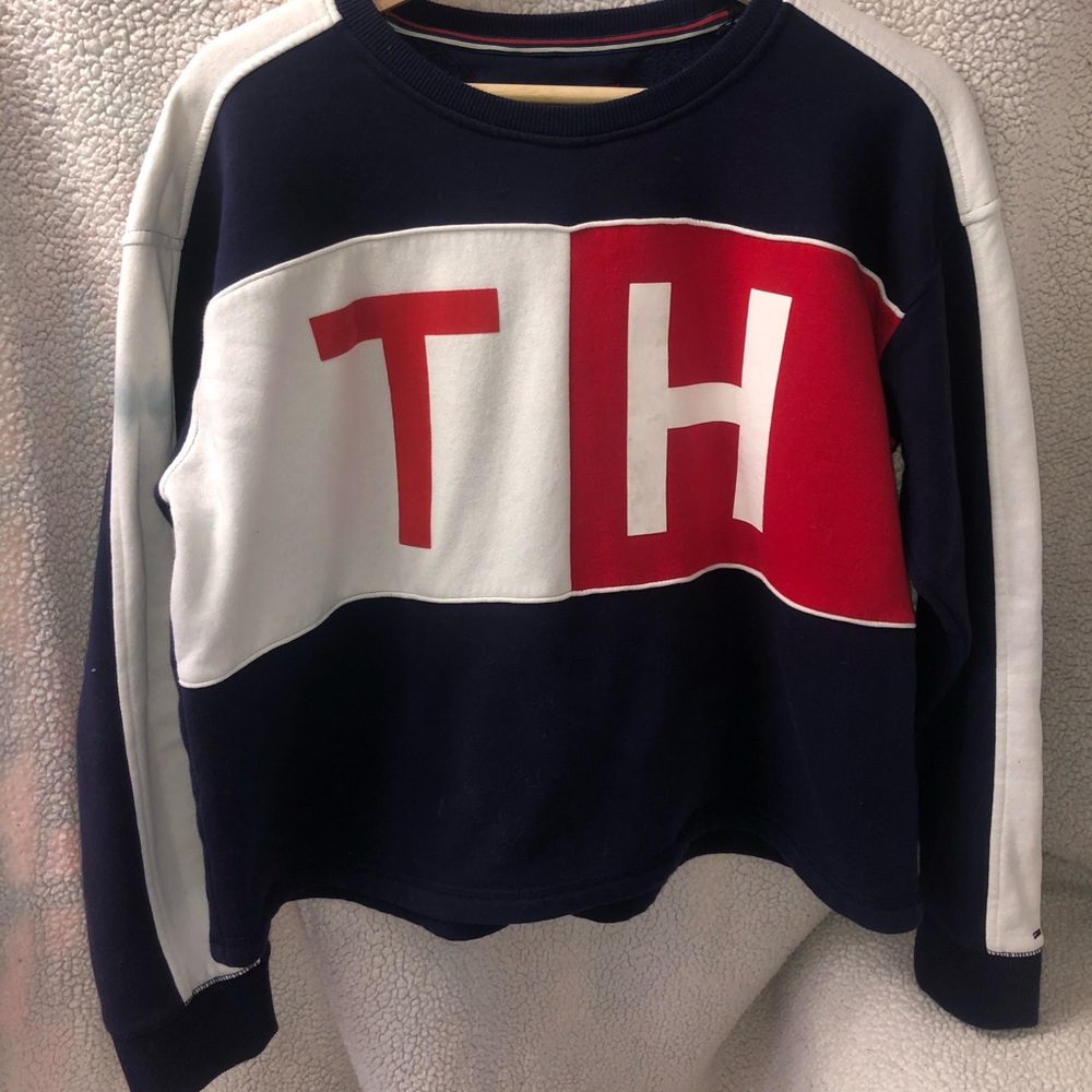 Tommy Hillfiger cropped sweatshirt